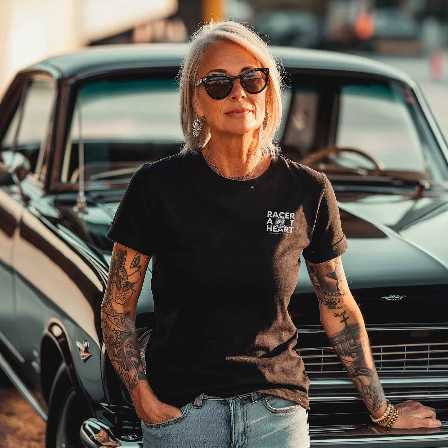 Racer Girl - Premium Damen-T-Shirt mit Rundhalsausschnitt | Bella + Canvas 6004